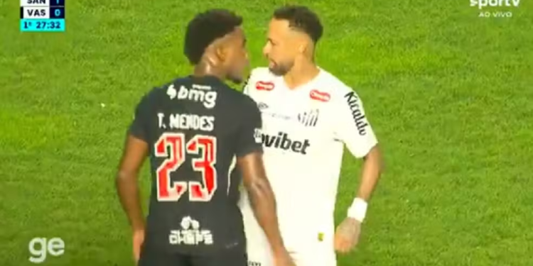 Torcedores do Santos ‘invadem’ Instagram de Thiago Mendes após polêmica com Neymar em Santos x Vasco