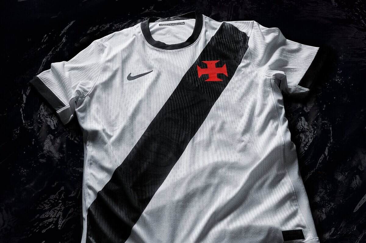 Vasco anuncia novo patrocinador para uniforme profissional masculino