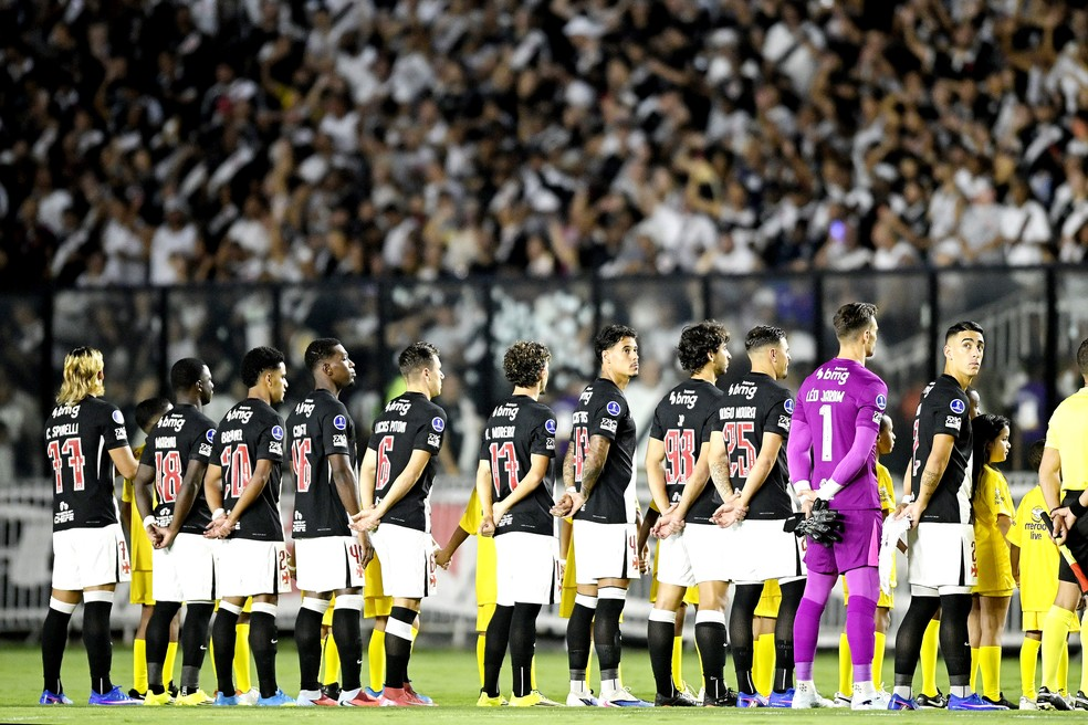 Vasco amarga cinco jogos sem vitórias; entenda os principais motivos
