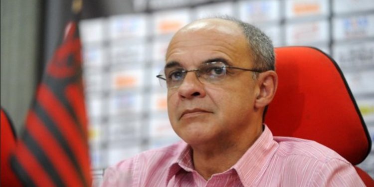 Eduardo Bandeira de Mello falou sobre assumir cargo no Vasco.