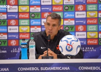Bruno Lazaroni, auxiliar do Vasco