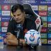 Auxiliar do Vasco em entrevista coletiva.