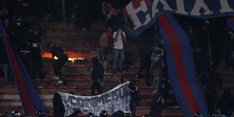 Vasco vai pegar o Independiente de Medellín