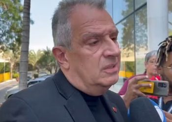 Bap, presidente do Flamengo, na CBF atacando a Vasco SAF