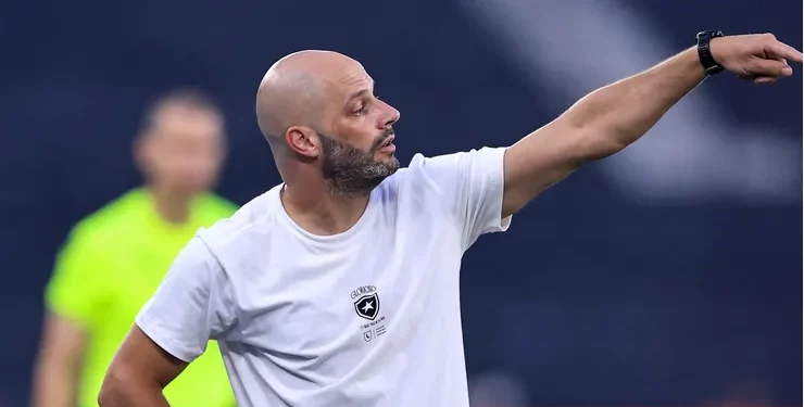 Vasco quer Franclim Carvalho