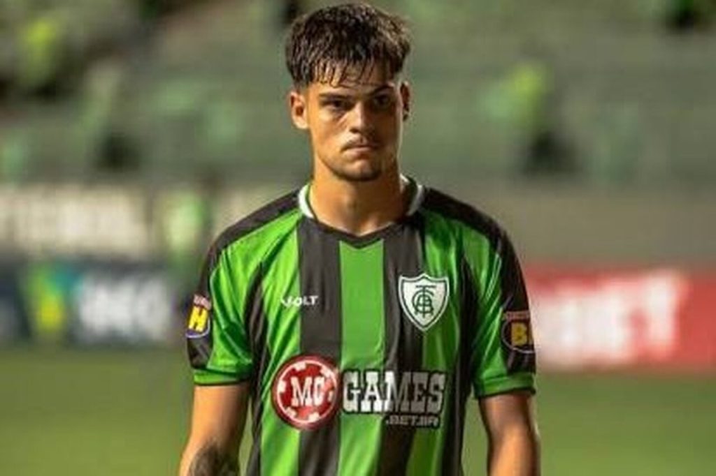Paulinho é o novo reforço do Vasco