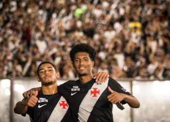 Avellar e Ramon Rique, jovens do Vasco