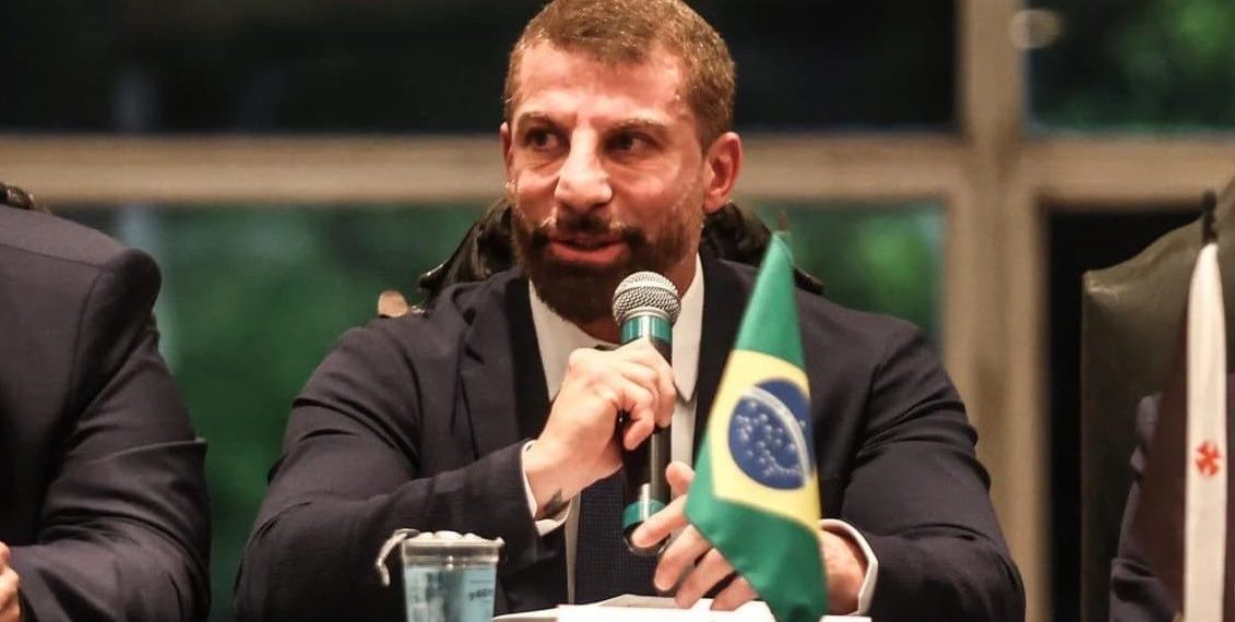 Pedrinho é o presidente do Vasco