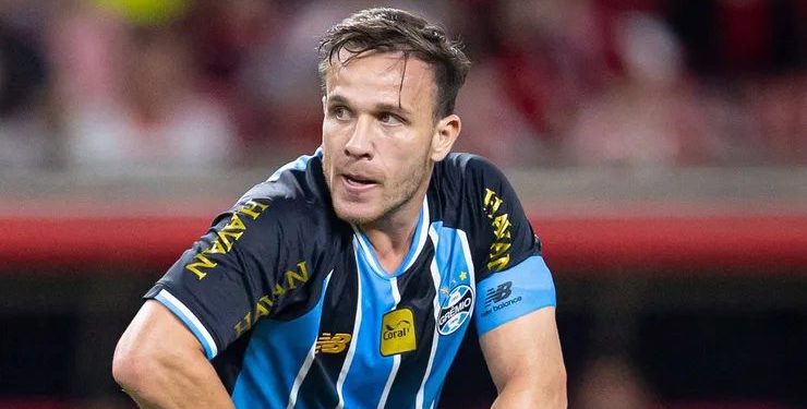 Arthur não tem negociações com o Vasco
