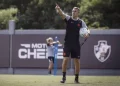 Bruno Lazaroni é o técnico interino do Vasco