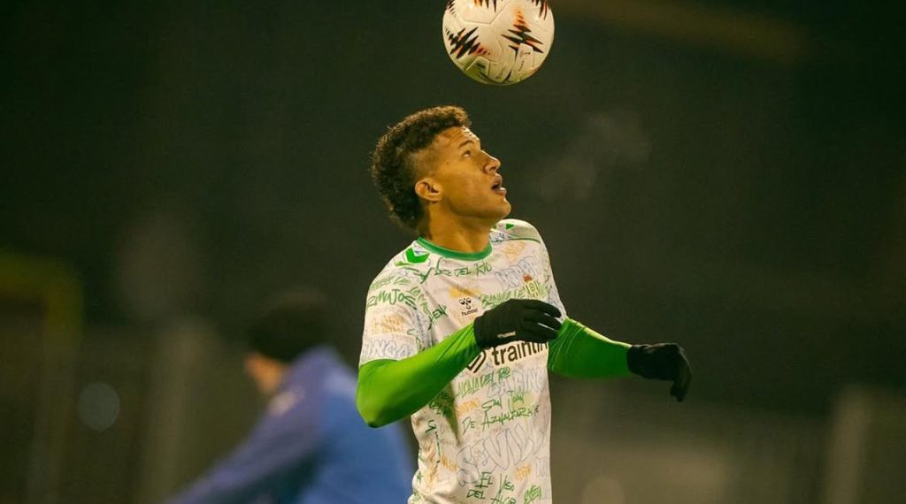 Deossa está mais próximo do Vasco