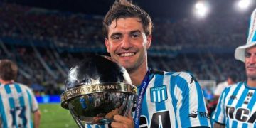 Vasco quer Santiago Sosa