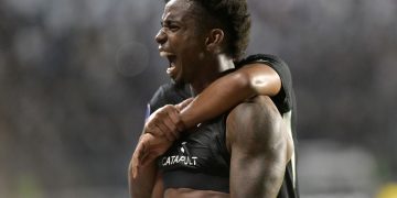 Vasco vence e se classifica na Sul-Americana