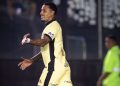Vasco mantém confiança em David