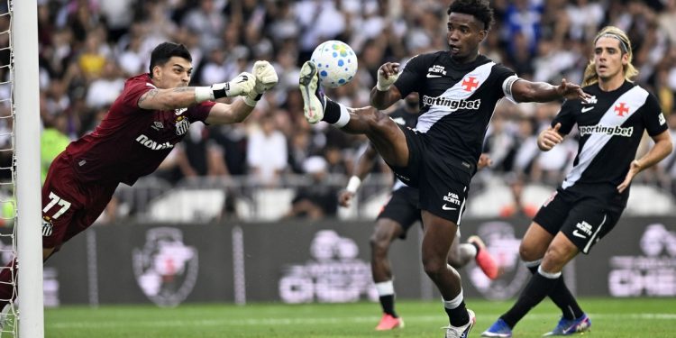 Vasco foi inoperante contra o Santos