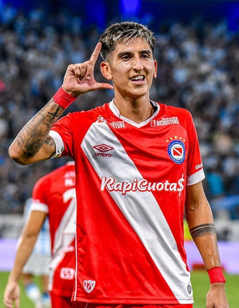 Alan Lescano está na mira do Vasco
