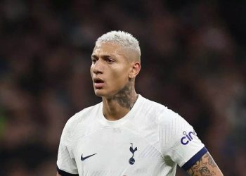 Richarlison frustra torcida do Vasco