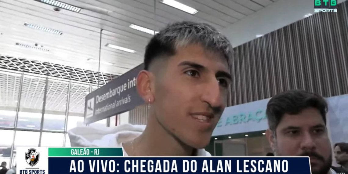 Alan Lescano chega pra assinar com o Vasco