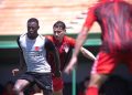 Marino Hinestroza em treino do Vasco