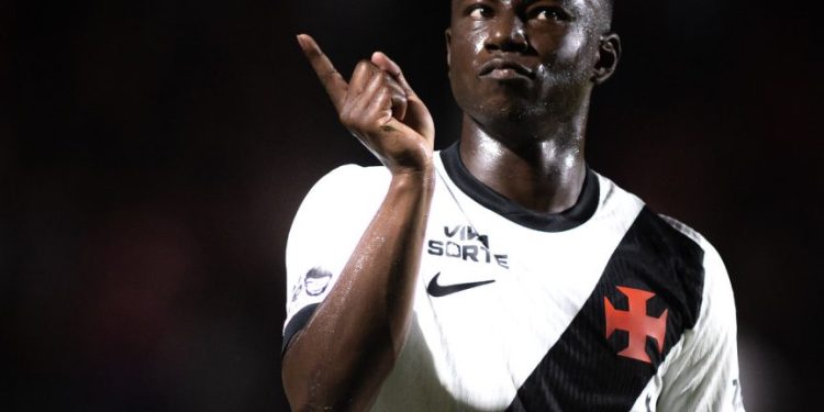 Marino pode ser titular no Vasco