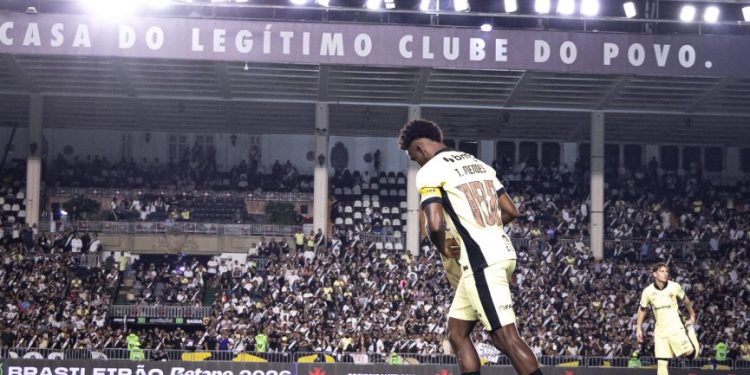 Thiago Mendes, capitão do Vasco