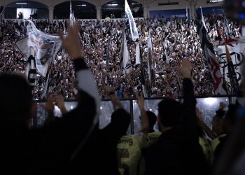 Torcida do Vasco em São Januário