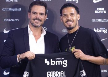 Vasco apresenta Gabriel Pereira