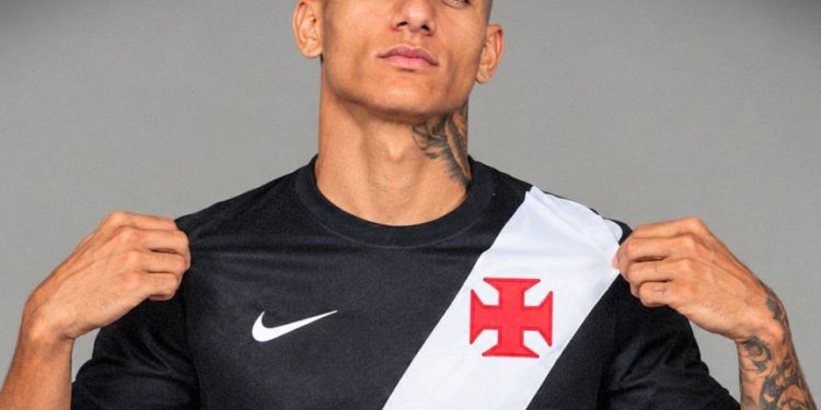 Richarlison pode pintar no Vasco