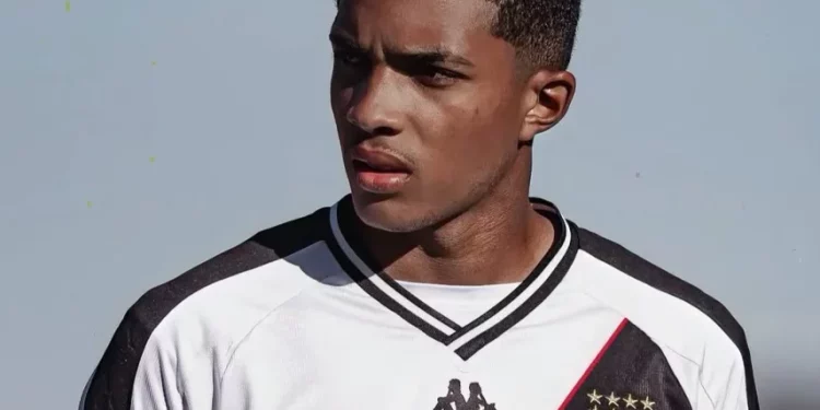 Bruno André, joia da zaga do Vasco