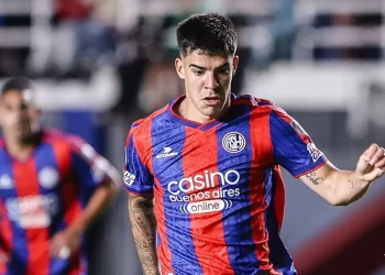 Facundo Gulli em vídeo os lances do meia do San Lorenzo monitorado pelo Vasco