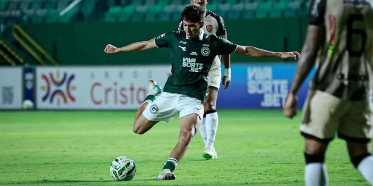 Mercado do Vasco: Cruz-Maltino monitora destaque do Goiás e da Seleção Sub-20