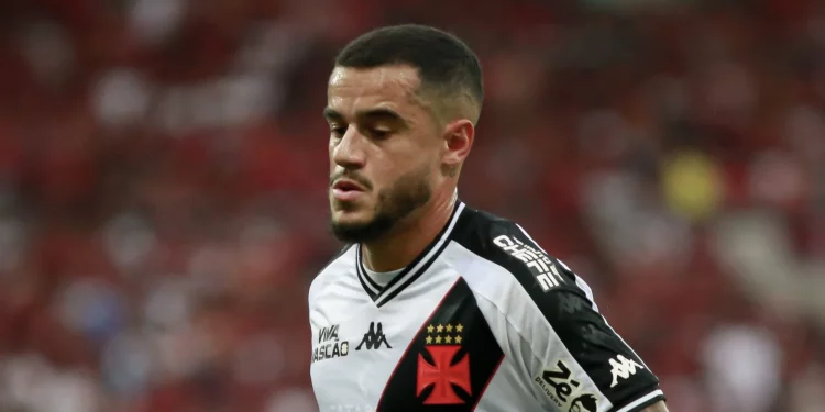 Pedro Emanuel valoriza quem ficou no Vasco o recado que lembra a saída de Coutinho